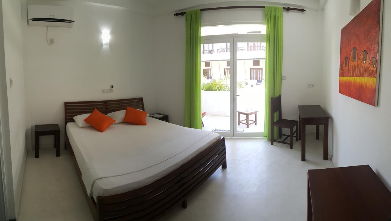 The Bed Hotel Hikkaduwa Ngoại thất bức ảnh